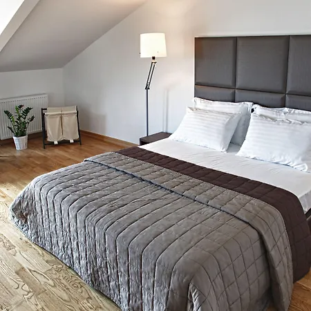 Aparthotel Apartman Istanbul 4*